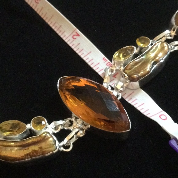 Unusual Citrine & Golden Pearl Bracelet - Picture 11 of 14